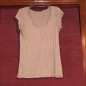 Gap short sleeve T-shirt with twisted collar